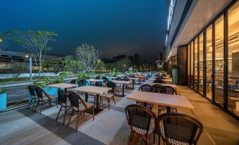 Yicheng Lite Hotel (Zhuhai International Convention and Exhibition Center)