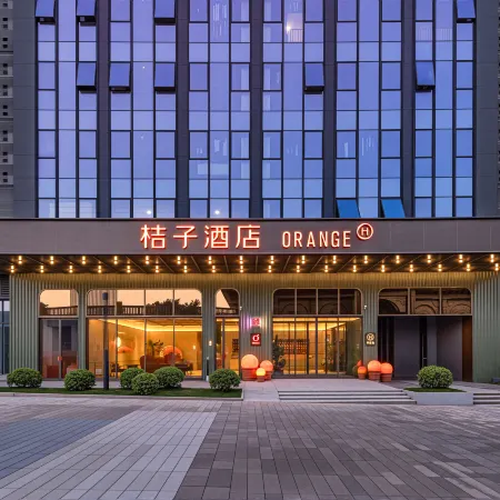 Orange Hotel