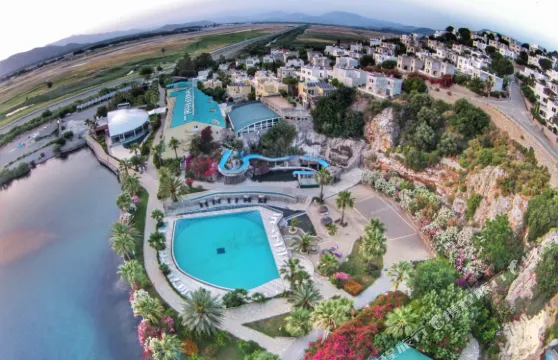 泰門馬里斯溫泉 Spa 度假村