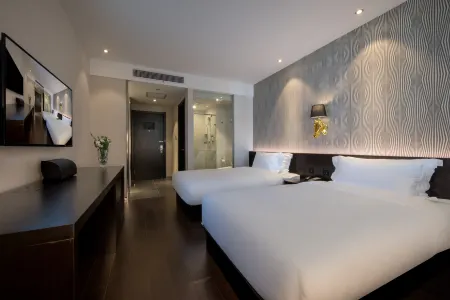 Orange Hotel (Suzhou Center, Jinji Lake) Отели рядом с достопримечательностью «The Gate of the Orient»