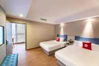 Elan Select Hotel (Rudong Bus Station) Hotel dekat Guoqing Temple