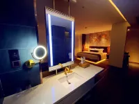 James Joyce Coffetel (Shanglin Tongle Road)