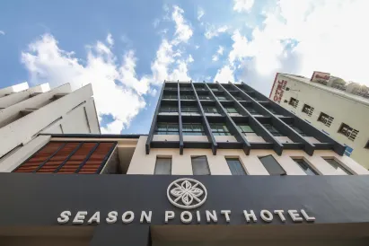 Season Point Hotel