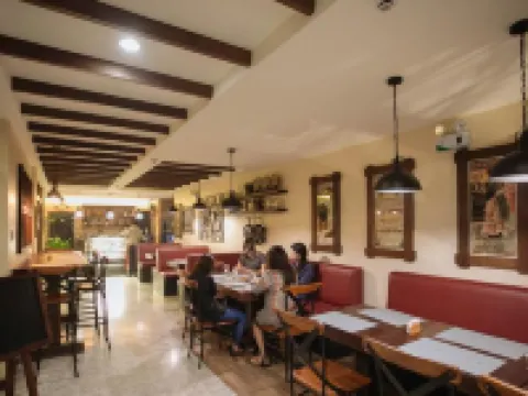 Casa Rubin Hotels in Dumaguete