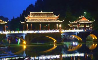 Oriental Hotel Guozhi Good Shops - Housity