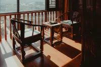 Xingyi Shaobin Classical Hotel - Apartments