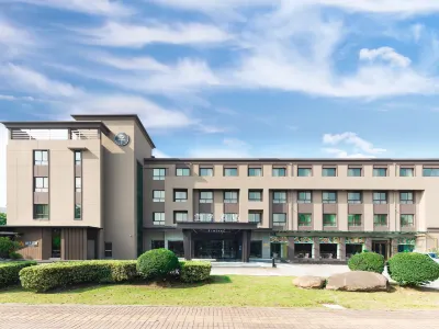 JI Hotel (Wuxi Huishan Wanda Plaza) Hoteller i 