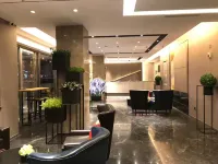 Homeinn Selected Hotel (Chaoyang Jianping Railway Station Xinyu Central Park)