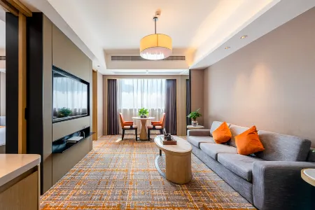 Overseas Chinese Hotel