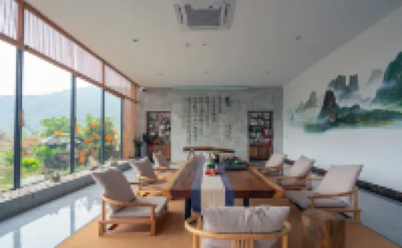 Quchenhua B & B (Yingde Huoshi shuigu village)