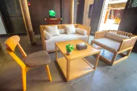 Shenyi Inn (Yushang Guanzhong Old Street Branch)