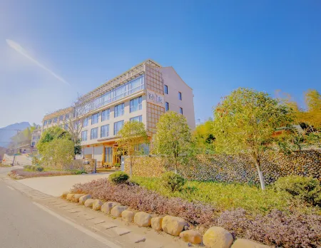 Yunhe Huakai Chuxia Homestay Отели рядом с достопримечательностью «Zhejiang Agriculture Radio and TV School Yunhe Branch»