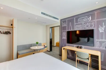 Ibis Changzhi Wanda Plaza Hotel Отели рядом с достопримечательностью «Upper Dangmen»