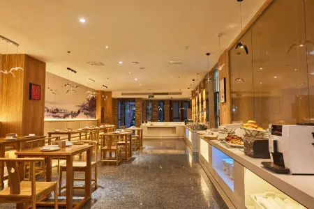 Dieshang Orchid Hotel (Huangshan Tunxi Old Street Branch)