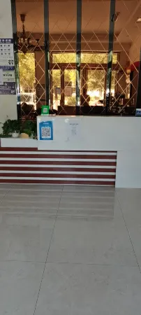 Dali Xintai Hotel Отели в г. Дали