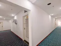 Qingzhu·Hengwei Fashion Apartment (Nangui Road Subway Station Branch)