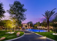 Trip.com Group Country Retreats(Anji Junde Yuxiu Joint Resort) Hotels near Caribiland