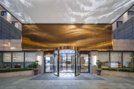 Yitel Zhi Shang Hotel (Aegean Branch, Beixin Road, Tangshan) Отели рядом с достопримечательностью «Tangshan Vocational and Technical College»