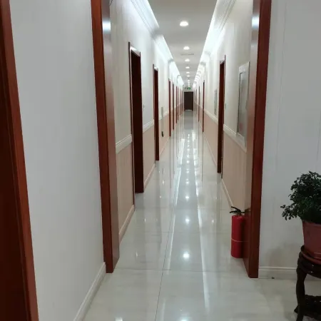 Four Seasons Hotel Duolun