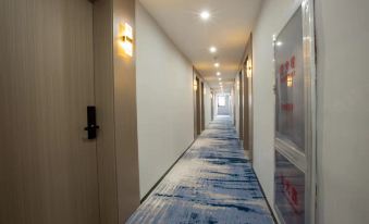 Le Orange Cloud Audio and Video Hotel