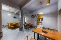 Floral Luxury Tea House (Nanjing Tulou) - breakfast