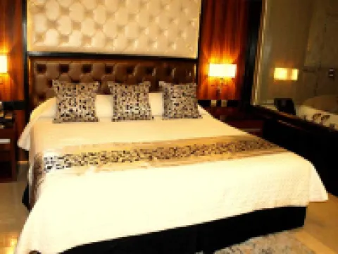 セントラル パーク タワー リゾート アンヘレスのホテル