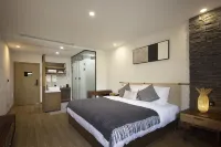 Fanjing Mountain Bula Yunshe Hotel