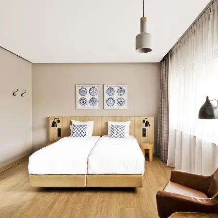 Urban Lodge Hotel