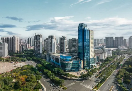 Grand Skylight International Hotel Ganzhou Отели рядом с достопримечательностью «wen chang ge»