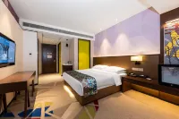 Borrman Hotel (Hankou Railway Station Subway Station) Hotels in Wuhan