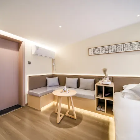 Jiuhuashan Roushenbaodian Yunshang Homestay