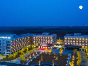 Manju Hotel (Yancheng Dafeng Yueda Automobile Science and Technology Park)