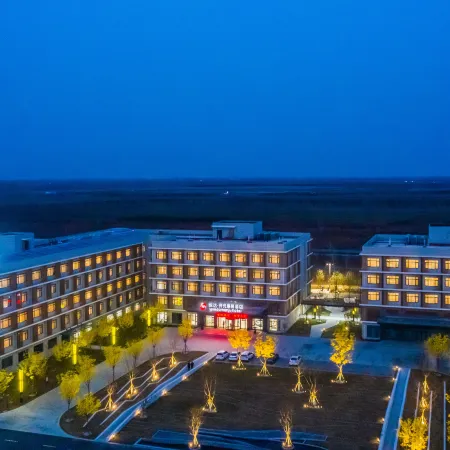 Manju Hotel (Yancheng Dafeng Yueda Automobile Science and Technology Park)