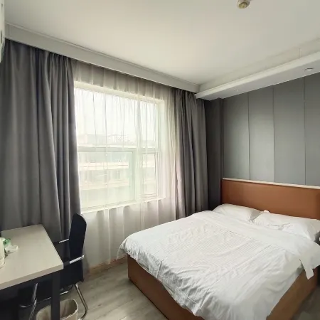 Xinyu Peninsula Business Hotel