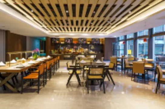 UrCove By Hyatt Shenzhen Futian CBD