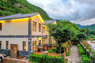Floral Hotel ·Yesanpo Shiguang Mountain Hotel Hôtels à : Laishui