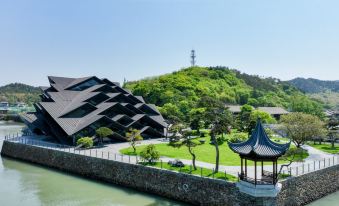 Blossom House Ningbo