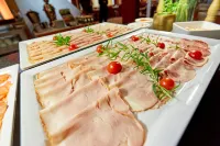 Hotel Bayern Vital - breakfast