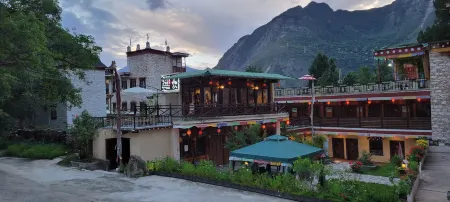 Dan valley of padang female 1 yard