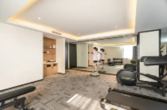 久歌棠梨ホテル（済南大明湖泉城広場）