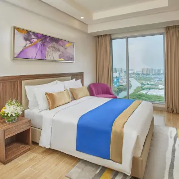 Kingsford Hotel Manila Bay Hotels near PLAY at Okada Manila