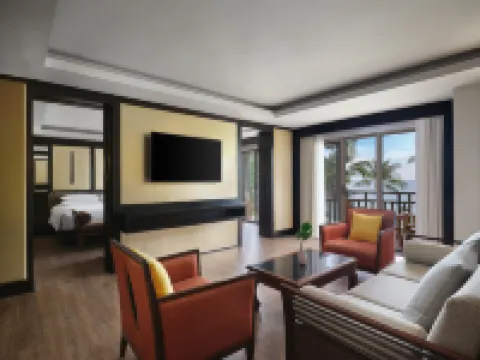 푸켓 메리어트 리조트 & 스파, 멀린 비치 푸켓 호텔