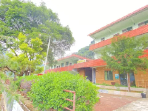 Yingde Yingxi Diecui Homestay (Yingxi Peak Forest Shop) Hotels near Yingxi Fenglin Corridor