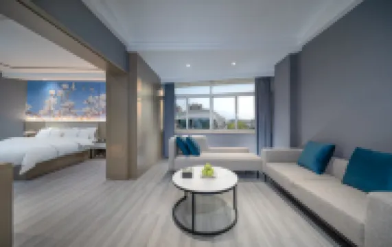 Magnotel Hotel (Liye Baisanbon Shanghecheng Store)