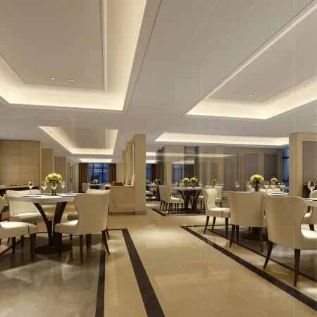 Vienna Hotel (Guiyang Happy World Yuntai Plaza)
