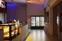 Poltton International Apartment (Huizhou Shili Yintan Yapojiao Branch) - bar