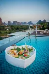 Yangshuo Qiyue Waterfront · Xiyue Haven (Ten-Mile Gallery Yulong River) - 5 Yıldız