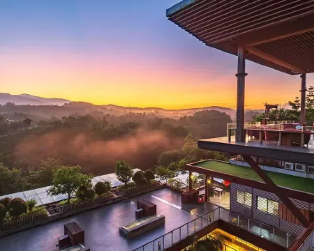 The Tang Hotel Hainan Mount Qixian Hotels in Baoting Li and Miao Autonomous County