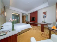 Vienna International Hotel Hotel dekat Yangguang Pedestrian Street (Yishui South Road)