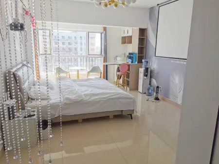 Xiangge Homestay Отели в г. Чжучэн